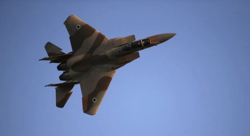 طيار إسرائيلي يكشف: الخوف فوق لبنان أكبر من إيران... "ثمن الخطأ كارثي"