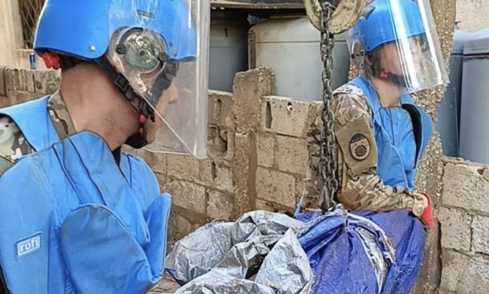 بين الأنقاض… تفكيك قنبلة غير منفجرة في حي السلم