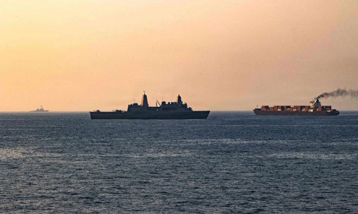 نيويورك تايمز: ترامب مخطئ عندما يعول على نجاح حصاره.. ففي معركة الإرادات تملك إيران كل الأوراق