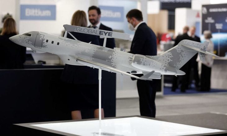 في سابقة.. “الناتو” يقرر الاستغناء عن طائرات “الأواكس” الأمريكية لصالح طائرة سويدية-كندية