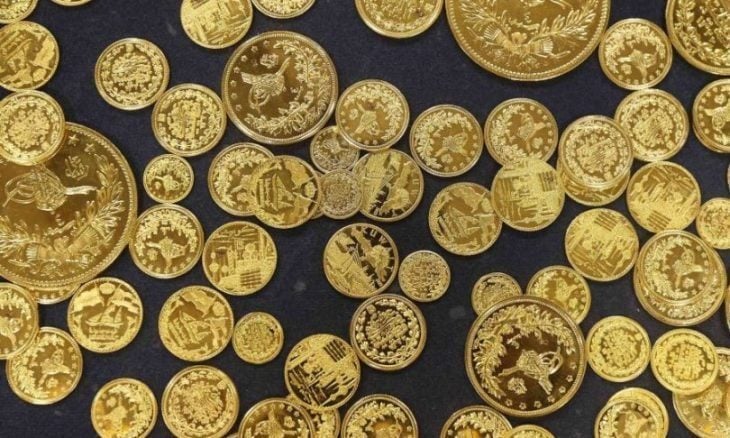 الذهب يستقر مع ترقب الأسواق تصريحات باول بشأن تأثير حرب إيران