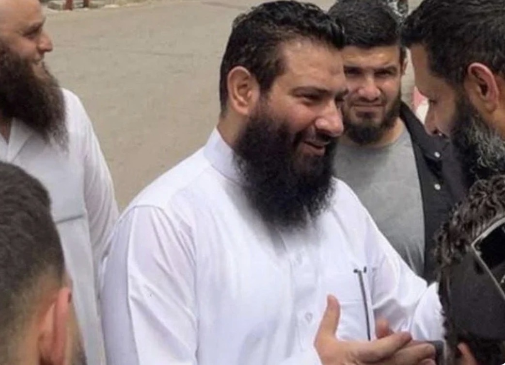 بالفيديو: الشيخ خالد حبلص خارج رومية