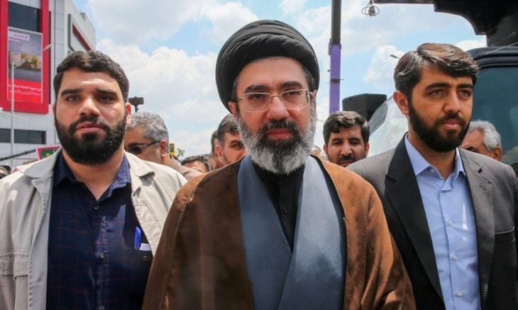 “الأخوية” التي تهيمن على شؤون إيران اليوم.. نخبة صغيرة مرتبطة بالمرشد والحرس الثوري