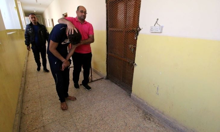 سجون العراق: 400 حالة وفاة في عام… تعذيب واكتظاظ وإهمال طبي وإتاوات