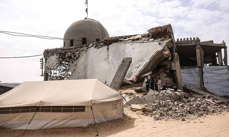 إحراق المساجد الفلسطينية: عنف الاستيطان وعنصرية الكيان