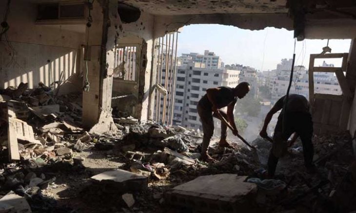 بينهم طفلان وجنين.. استشهاد 10 فلسطينيين بهجمات إسرائيلية على غزة- (صور وفيديو)