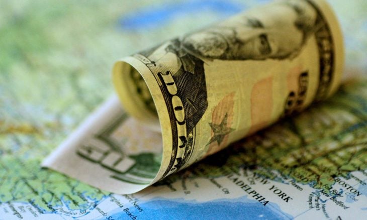 الدولار في طريقه لتكبد خسارة أسبوعية