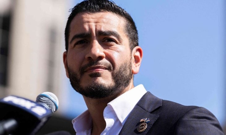 “اسمي وخلفيتي ليسا من يشعلان حروبا تجارية”.. عبد الرحمن السيد يرد على ترامب وفانس