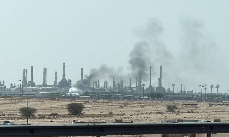 الحوثيون يعلنون مهاجمة منشأة تابعة لأرامكو في الرياض ردا على استهداف صنعاء