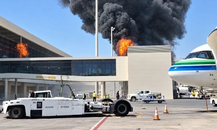 إيكونوميست: ضربات الحوثيين تضع السعودية في حالة من الحصار