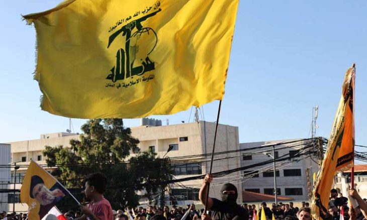 حزب الله يعلن عزمه دفع بدلات إيواء لنازحين في لبنان رغم جهود تجفيف تمويله